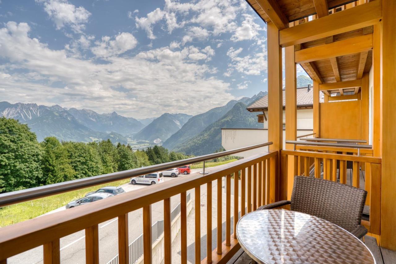 Alpinresort Schillerkopf Bürserberg エクステリア 写真