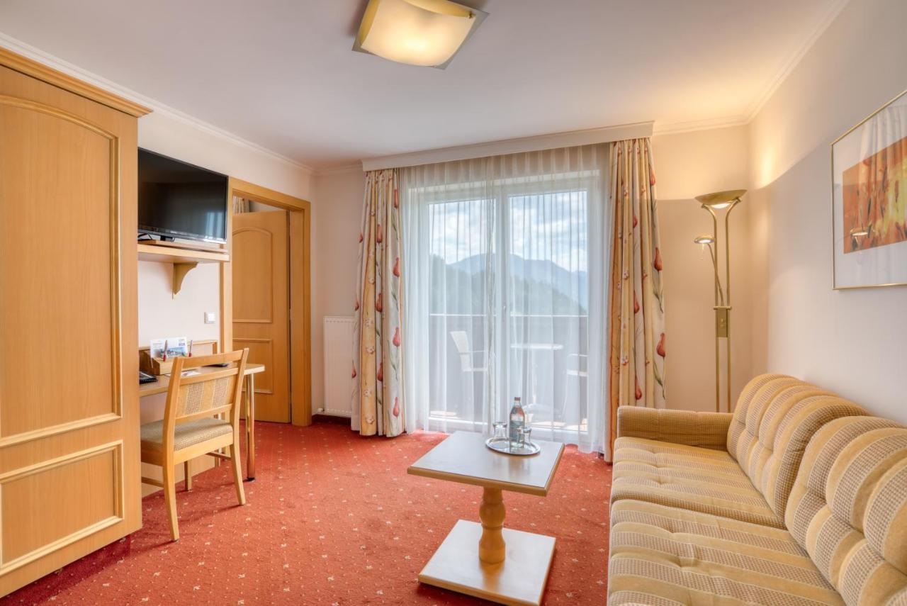 Alpinresort Schillerkopf Bürserberg エクステリア 写真